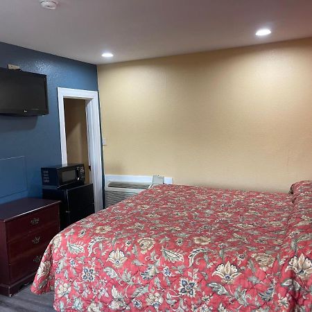 Kenwood Court Motel วิลสัน ภายนอก รูปภาพ