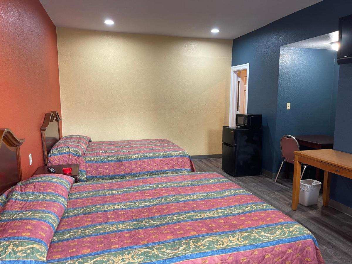 Kenwood Court Motel วิลสัน ภายนอก รูปภาพ