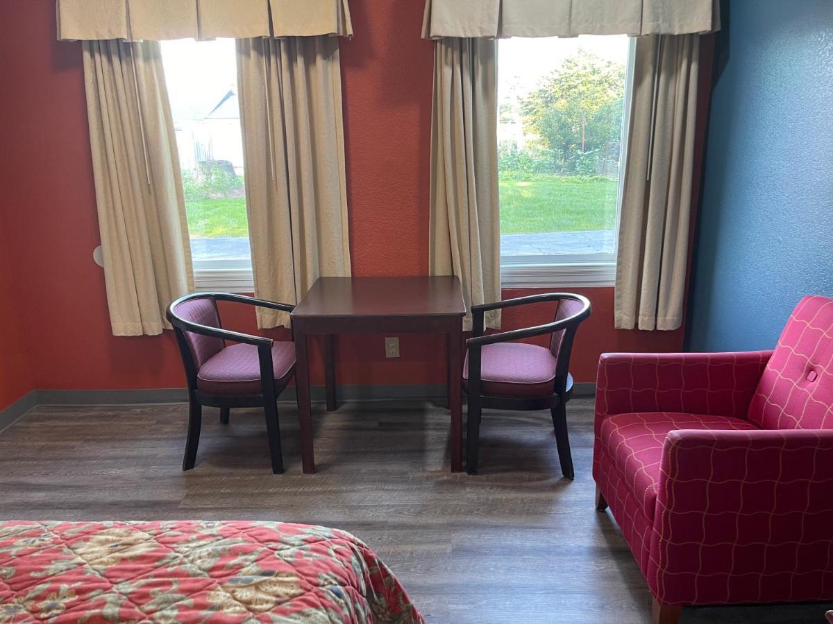 Kenwood Court Motel วิลสัน ภายนอก รูปภาพ